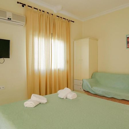 Malasi Apartments Εξαμίλιο Εξωτερικό φωτογραφία