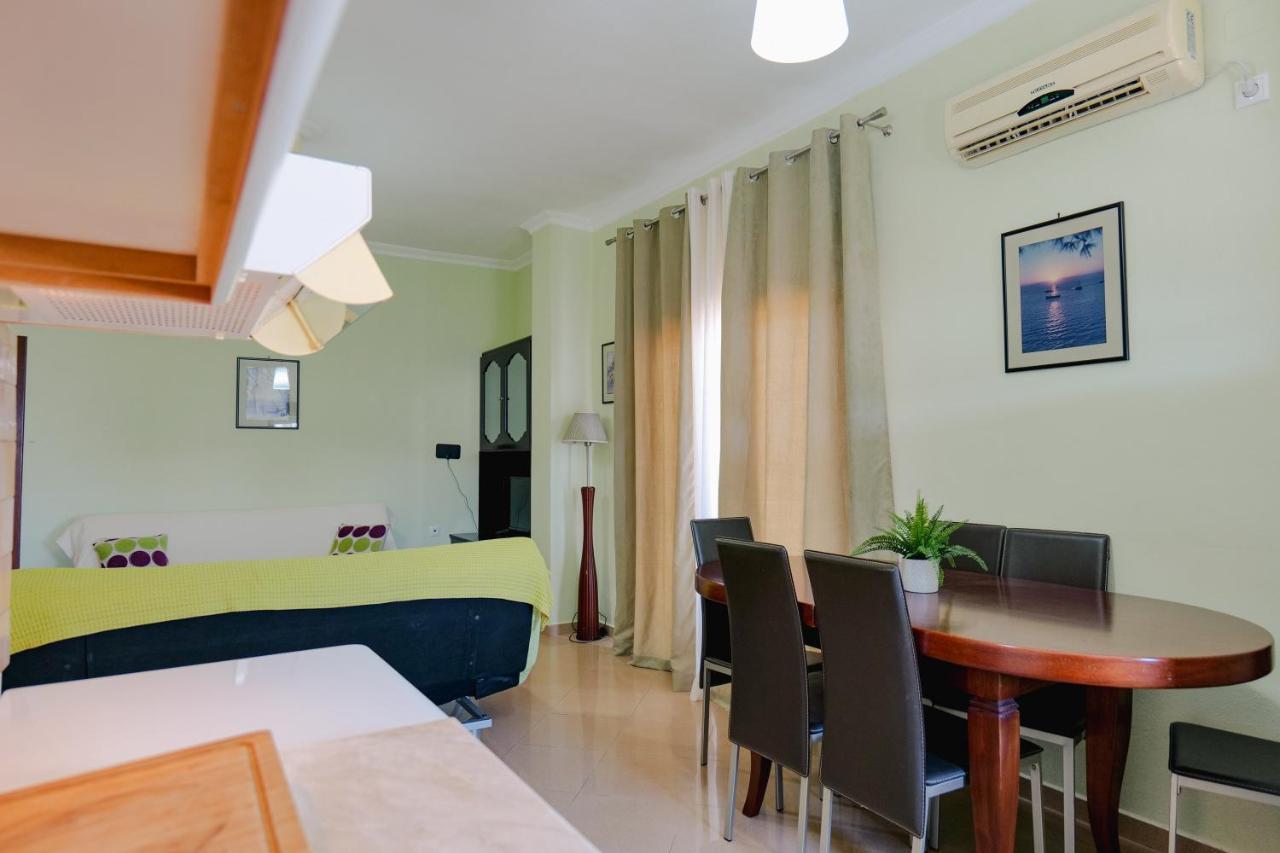 Malasi Apartments Εξαμίλιο Εξωτερικό φωτογραφία