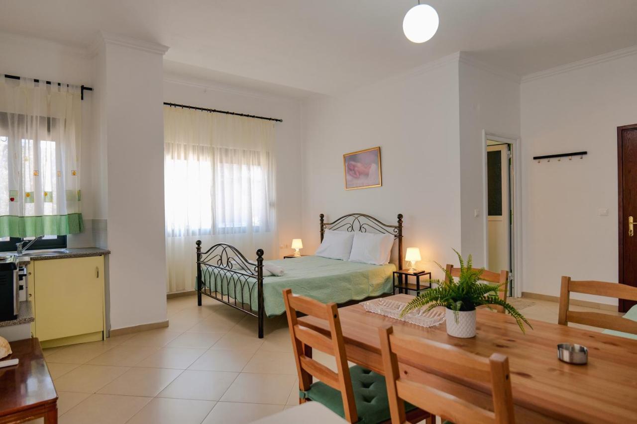Malasi Apartments Εξαμίλιο Εξωτερικό φωτογραφία