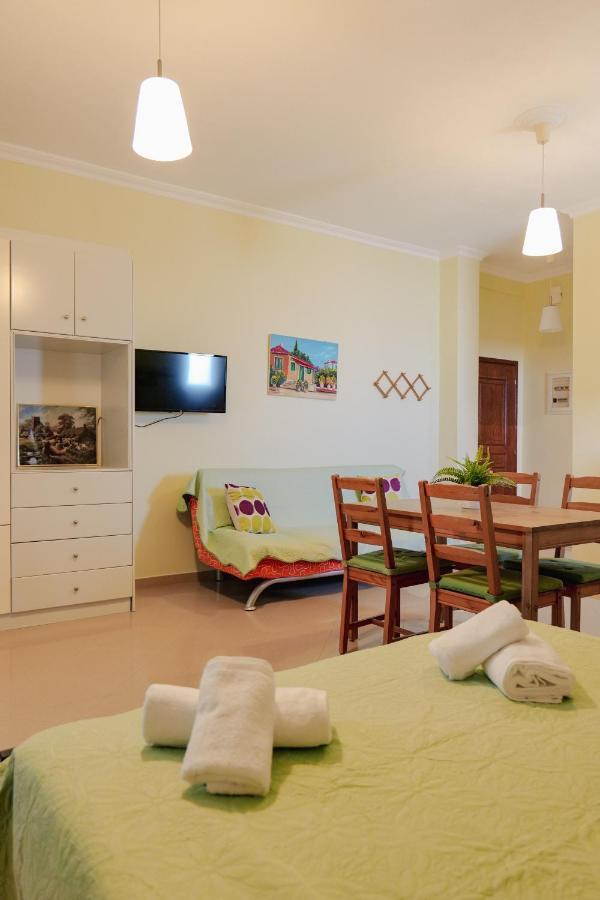 Malasi Apartments Εξαμίλιο Εξωτερικό φωτογραφία