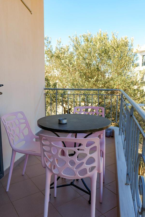 Malasi Apartments Εξαμίλιο Εξωτερικό φωτογραφία